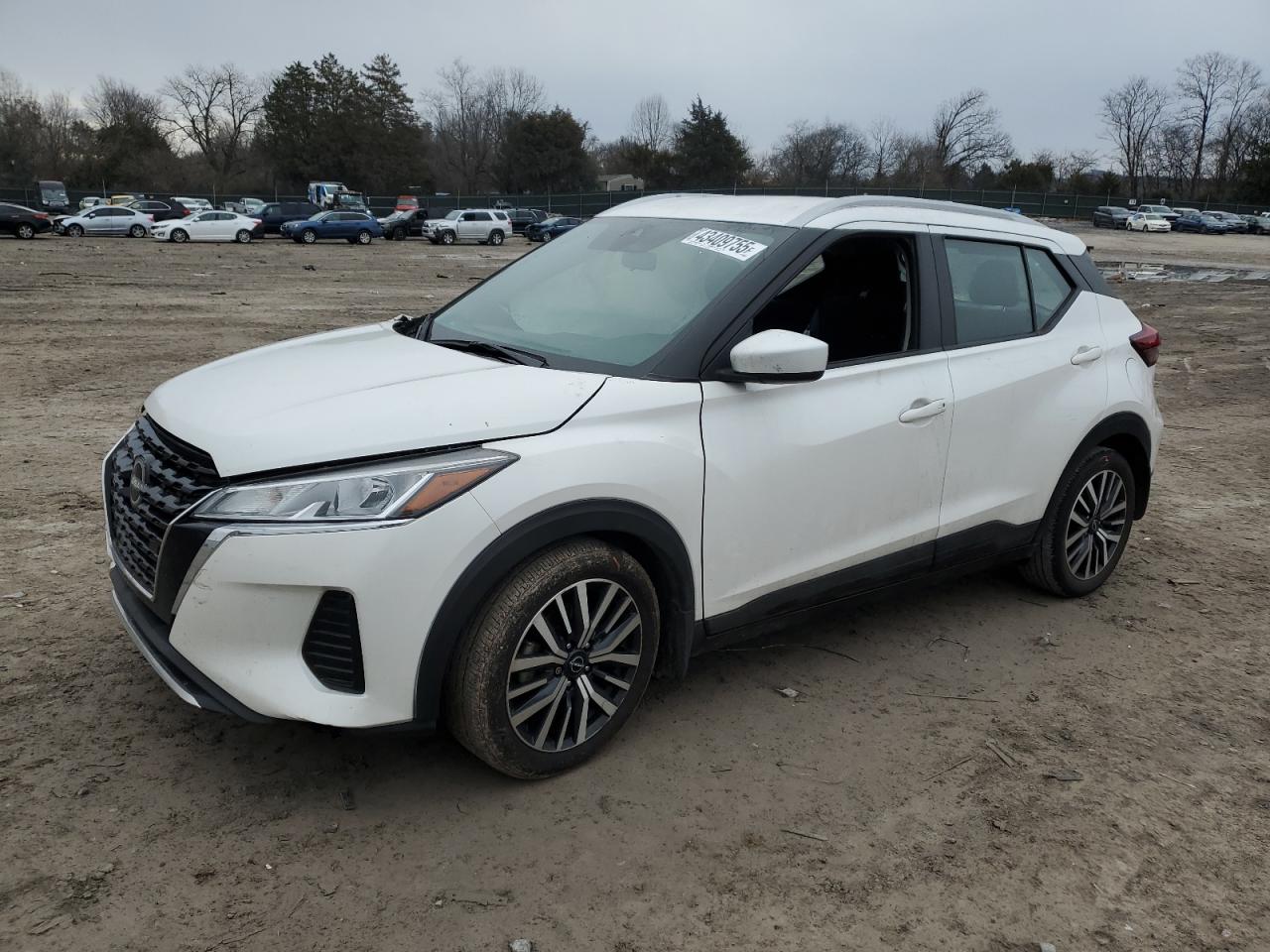 2022 Nissan Kicks - Image 1