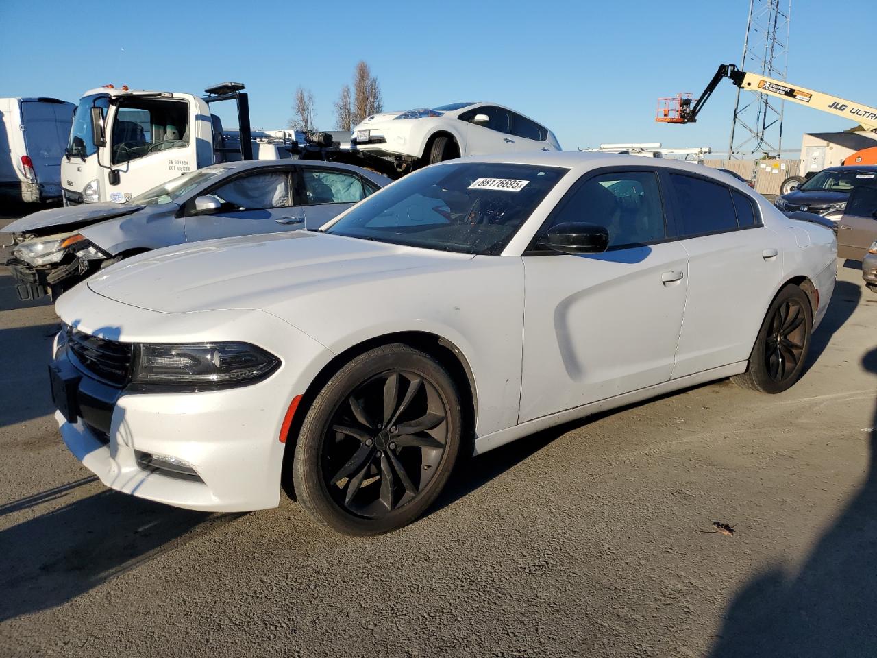 2016 Dodge Charger Sxt იყიდება Hayward-ში, CA - Mechanical