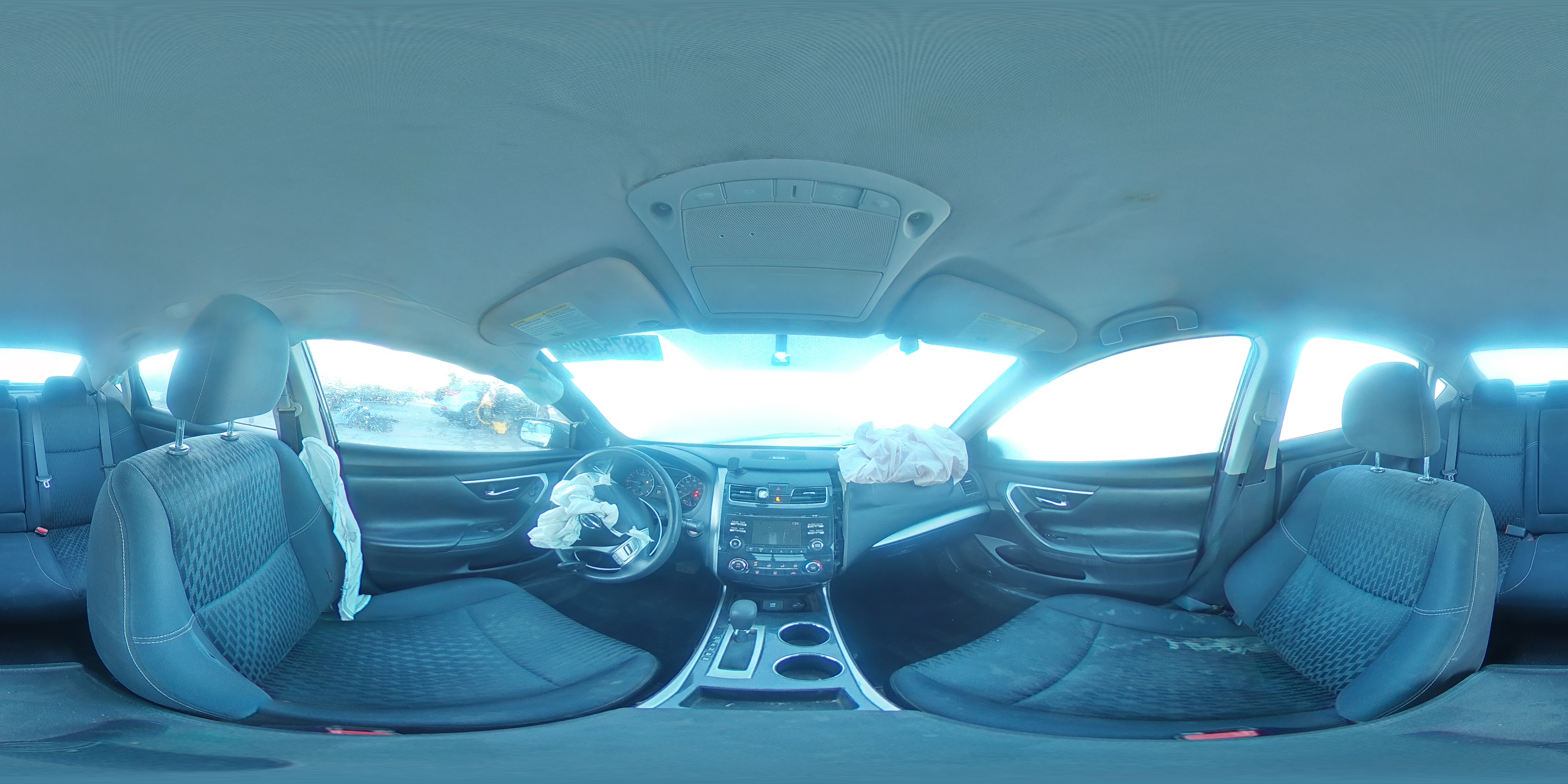 2018 Nissan Altima - Image 15