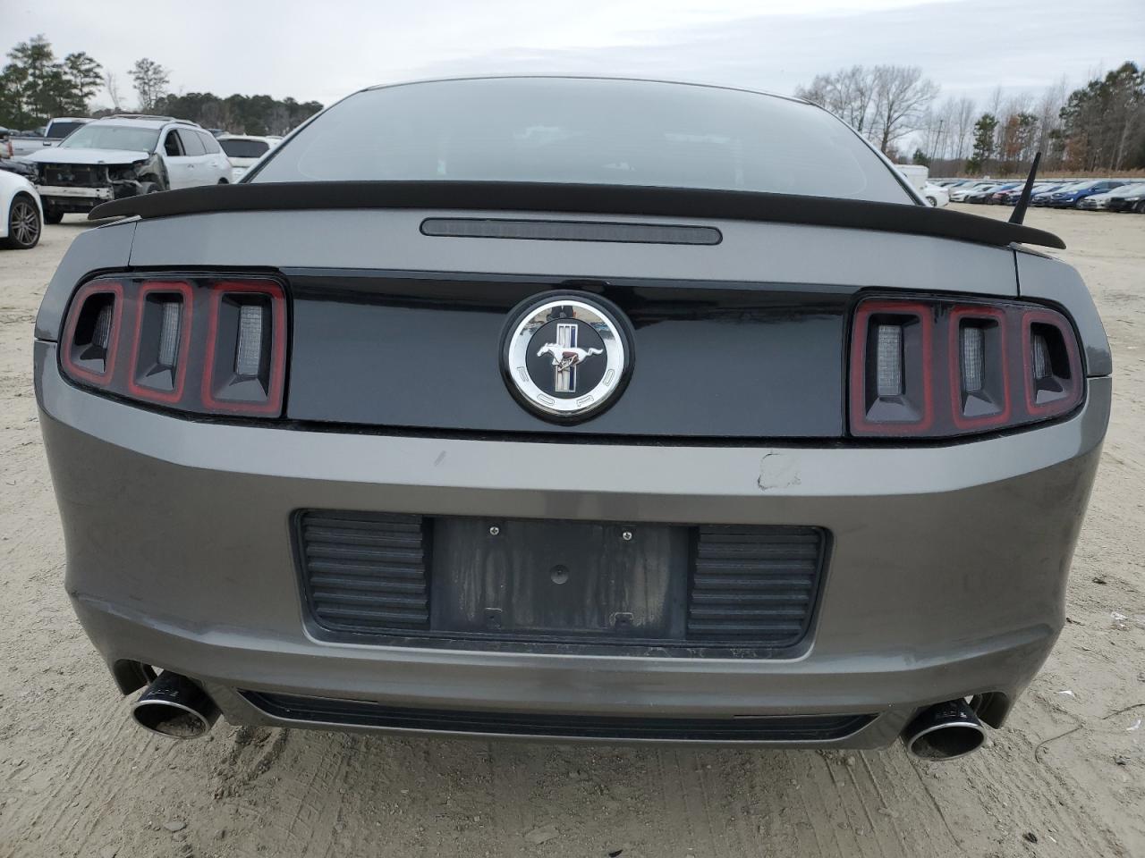 2014 Ford Mustang - Image 6