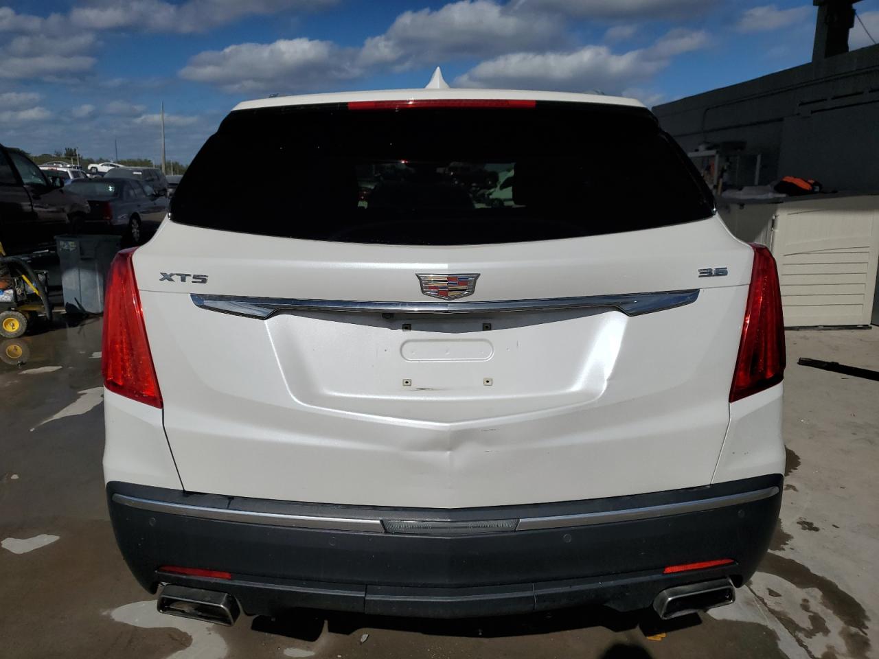 2018 Cadillac XT5 - Image 6