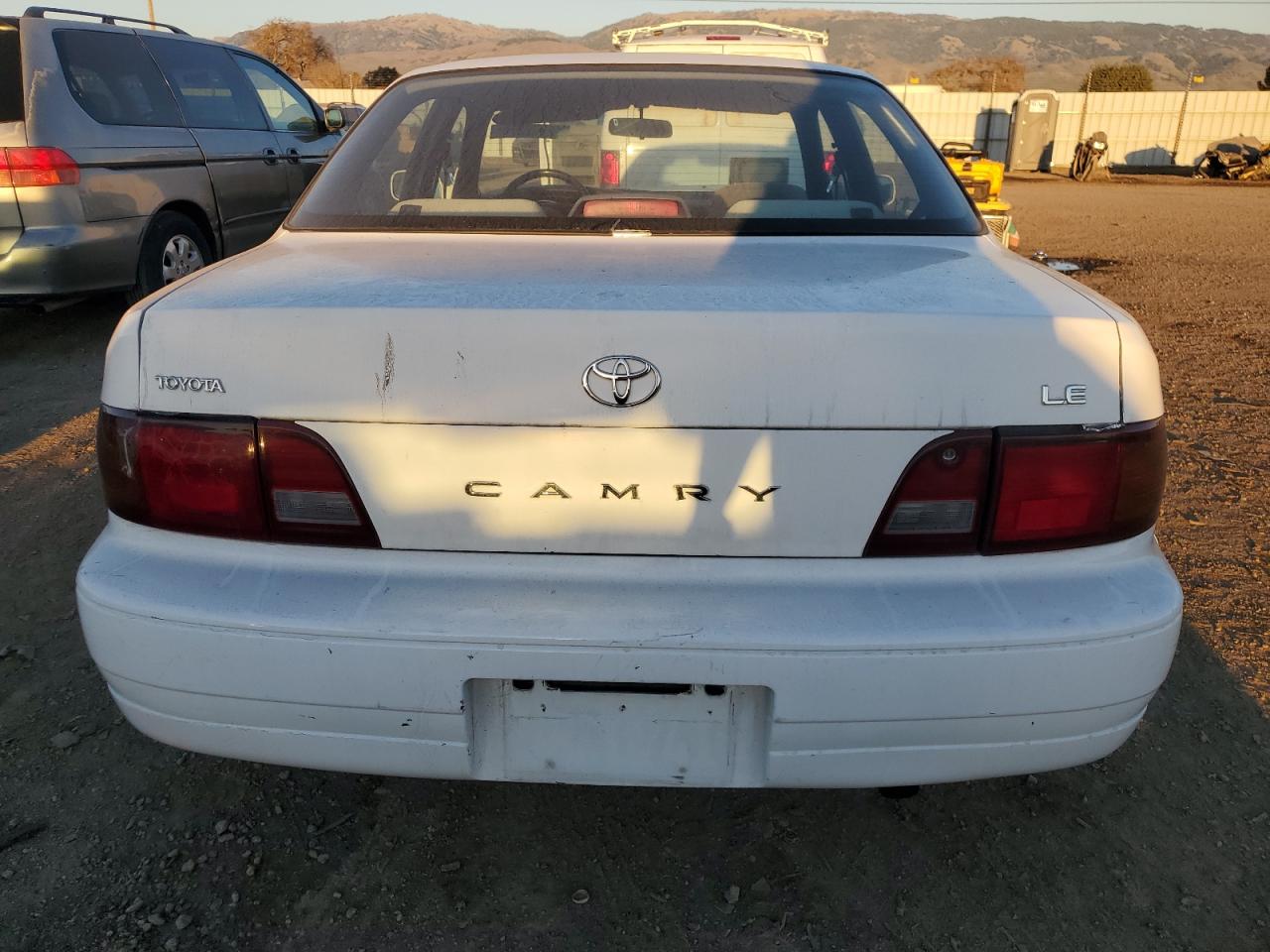 1996 Toyota Camry - Image 6