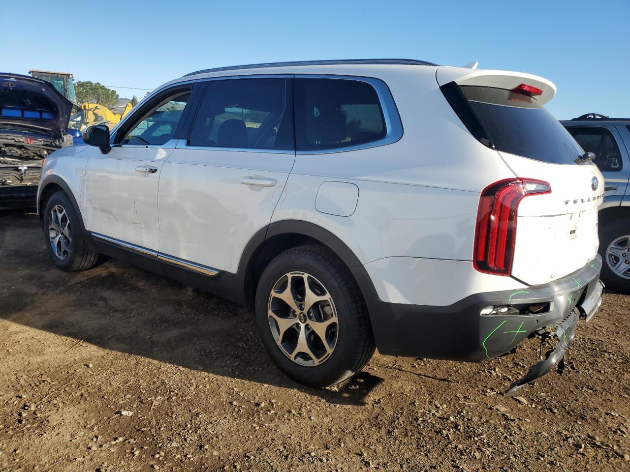 5XYP34HC4LG049793 2020 KIA TELLURIDE - Image 2