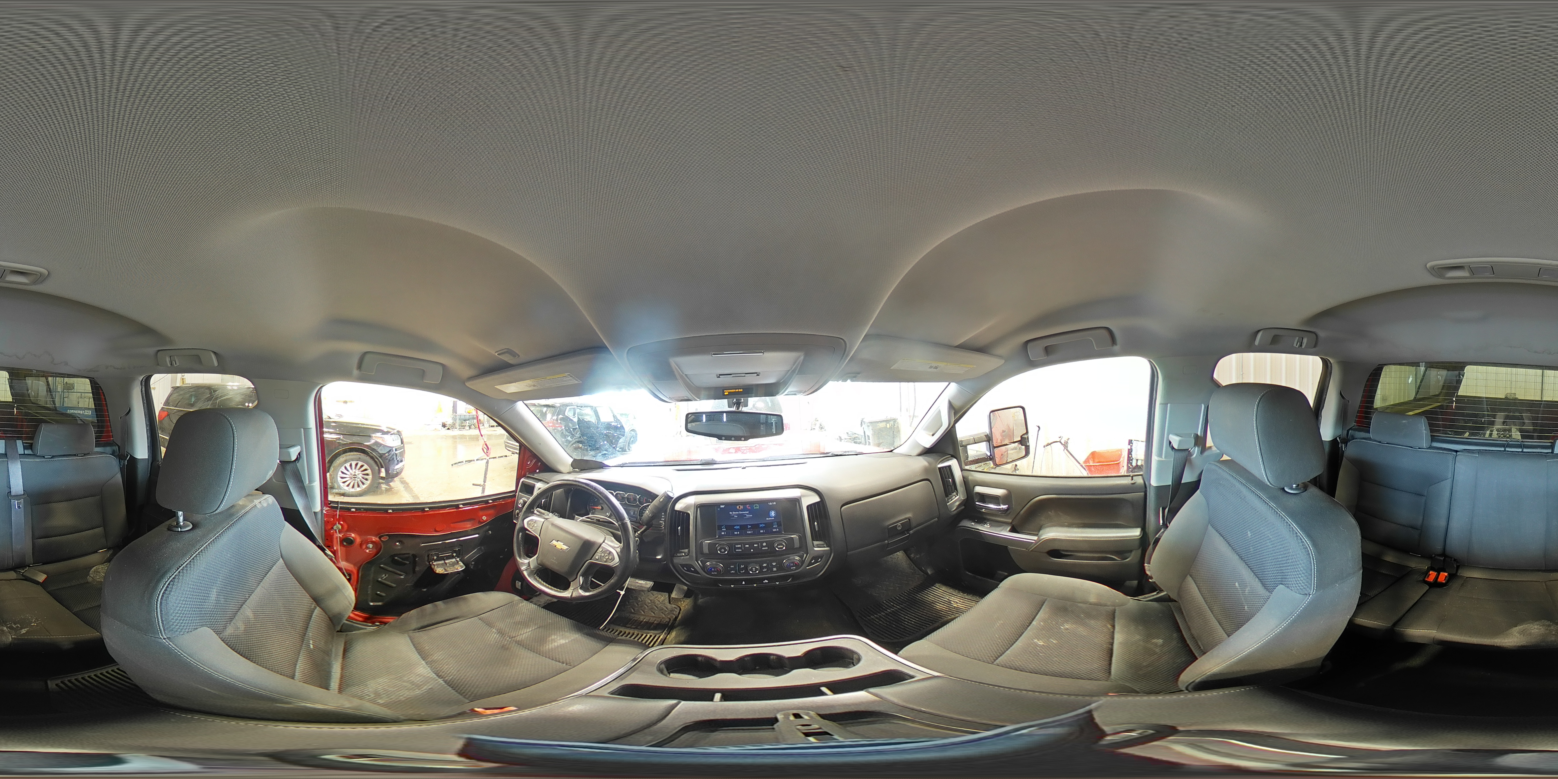 2014 Chevrolet Silverado - Image 15