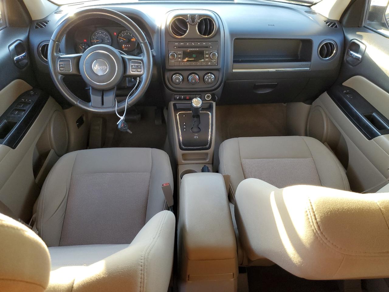 2015 Jeep Liberty (Patriot) - Image 8