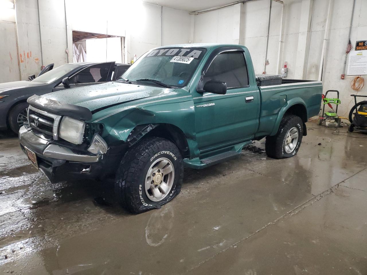 2000 Toyota Tacoma - Image 1