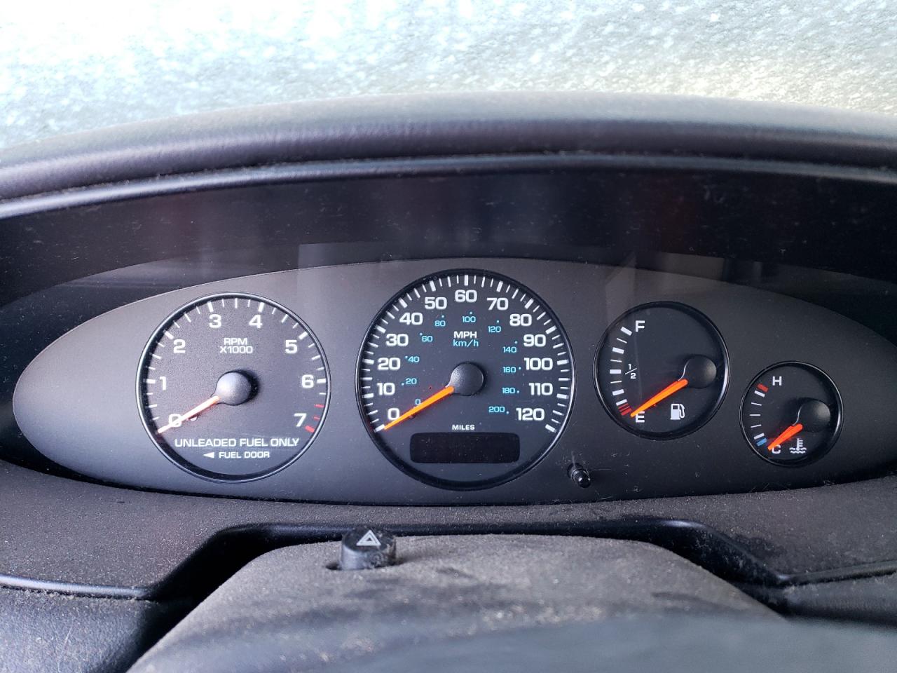 2000 Chrysler Sebring - Image 9