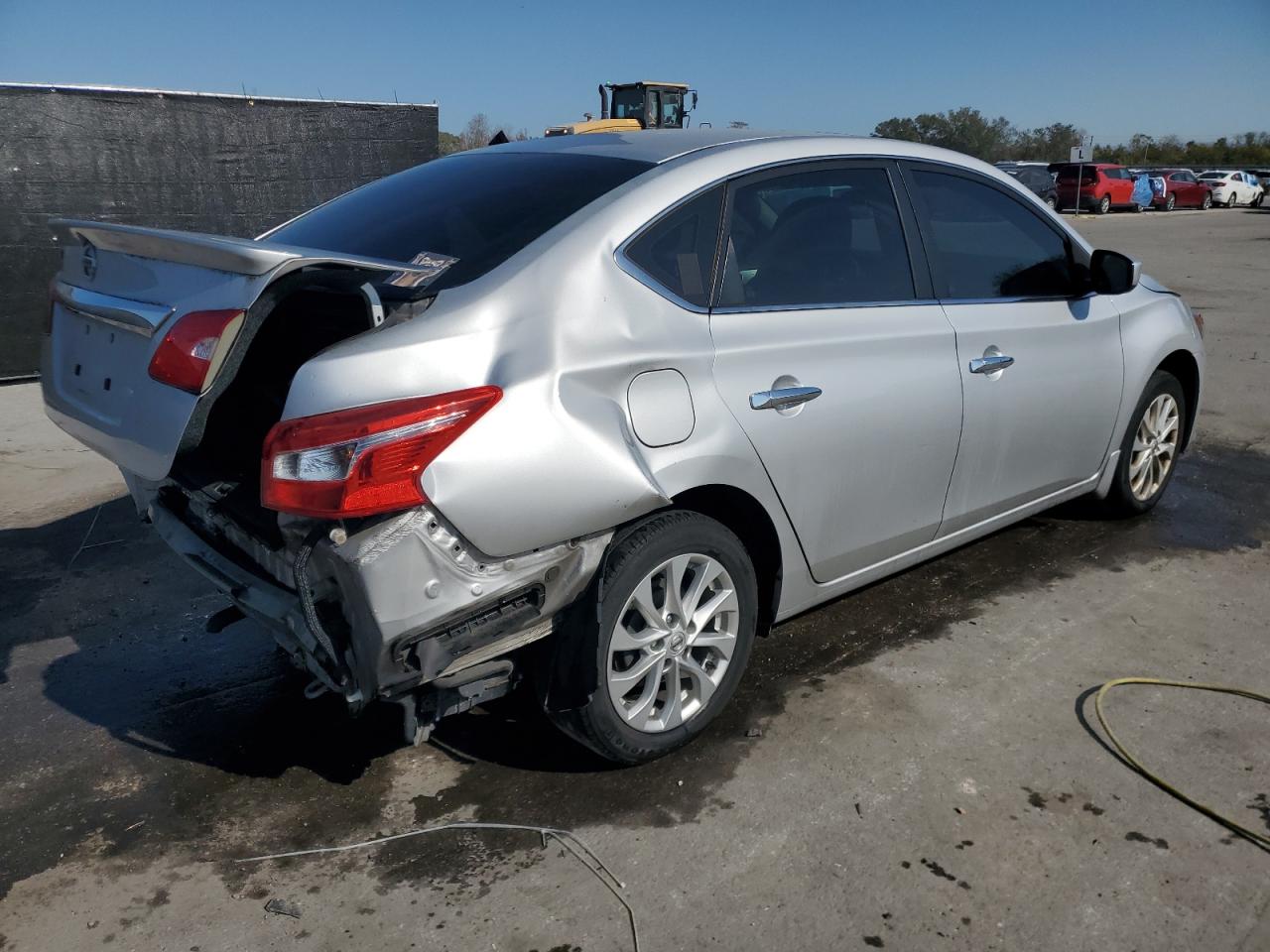 VIN 3N1AB7AP0KY240163 2019 NISSAN SENTRA no.3