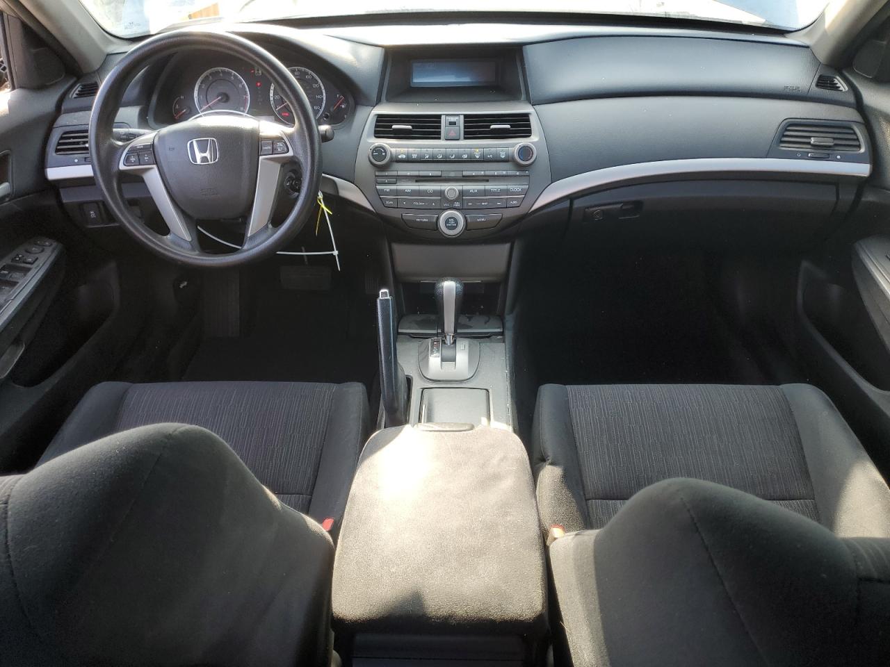 2012 Honda Accord - Image 8