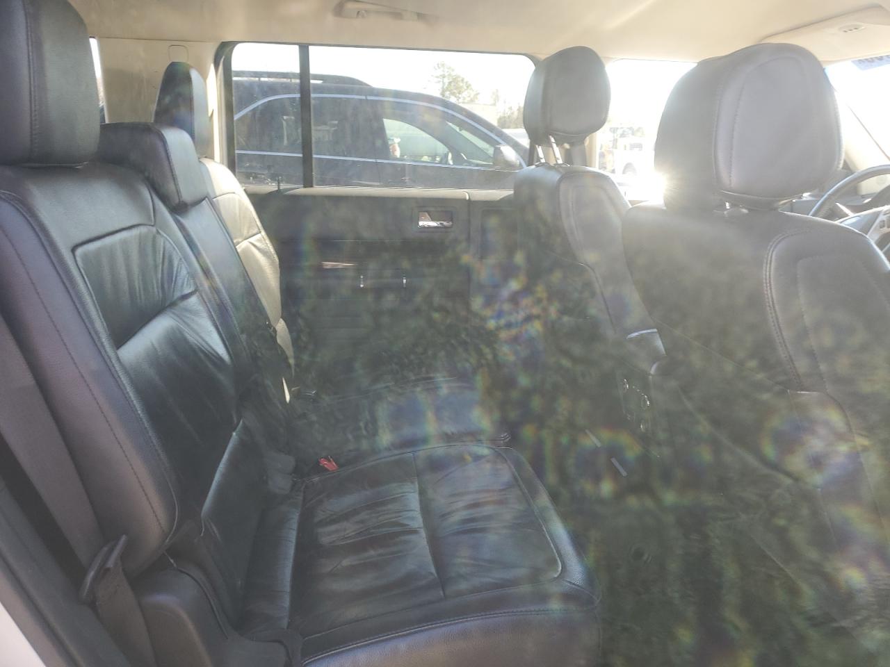 2013 Ford Flex - Image 11