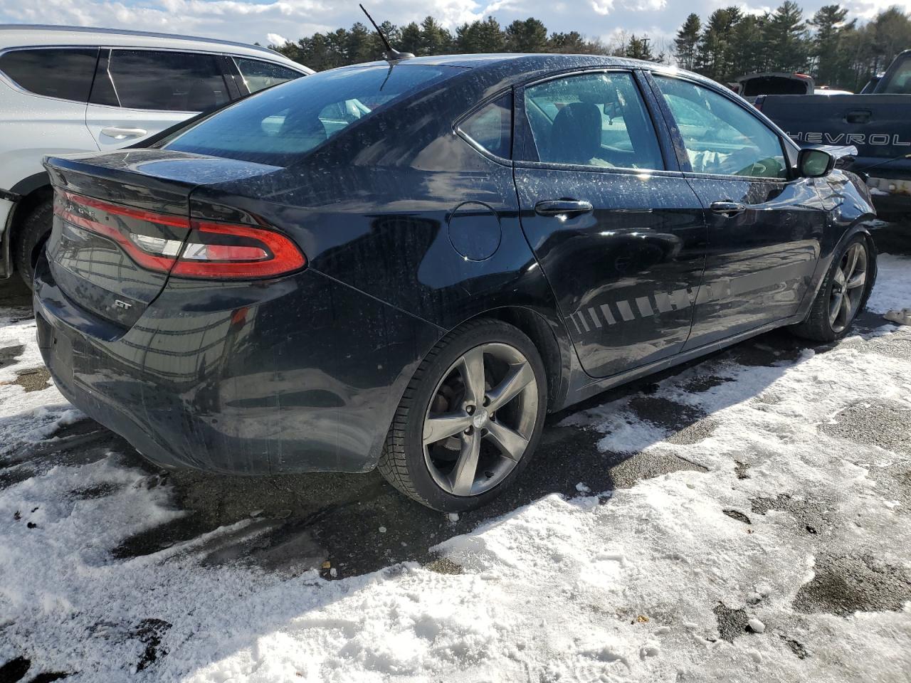 2015 Dodge Dart - Image 3
