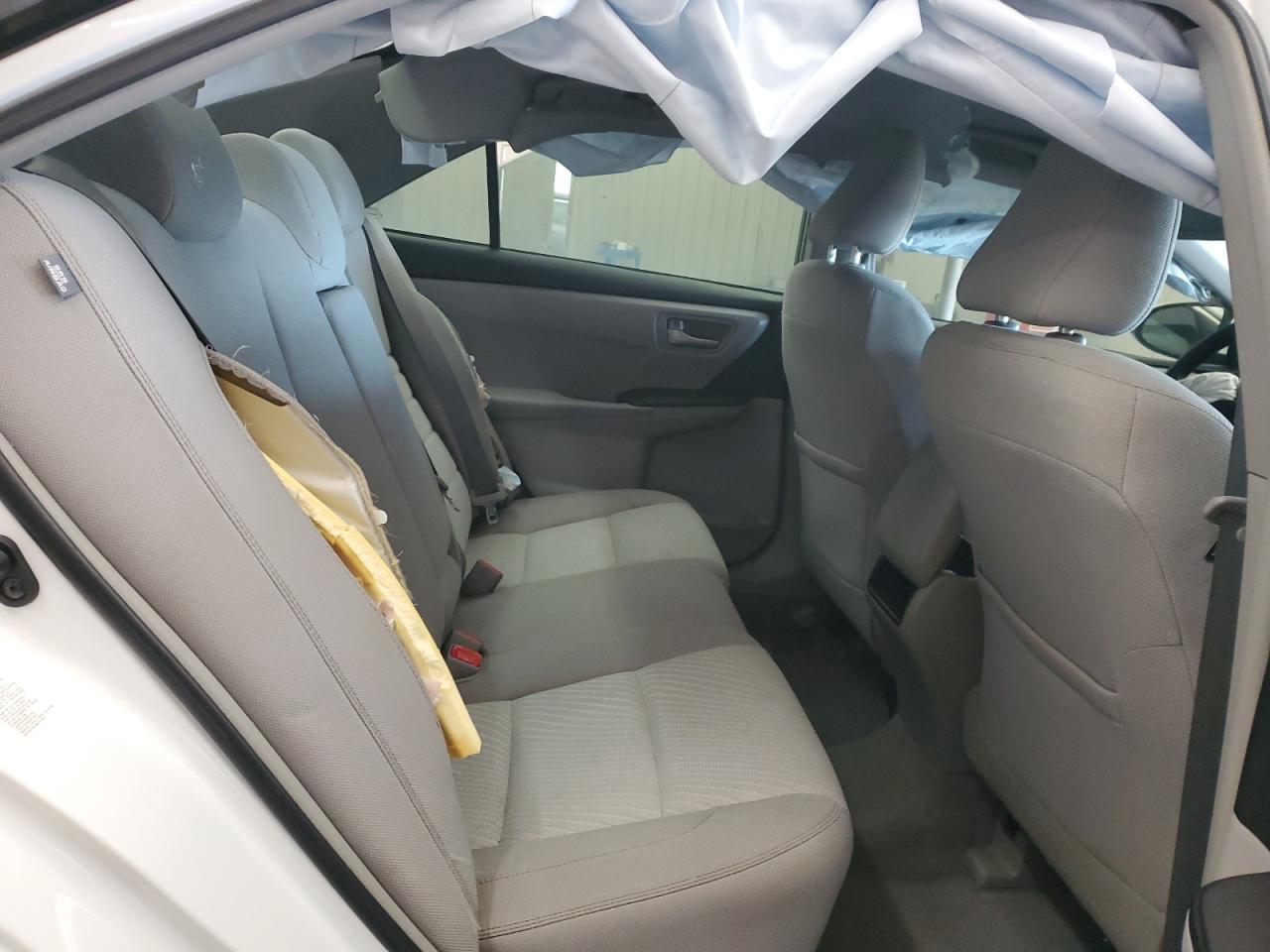 2017 Toyota Camry - Image 10