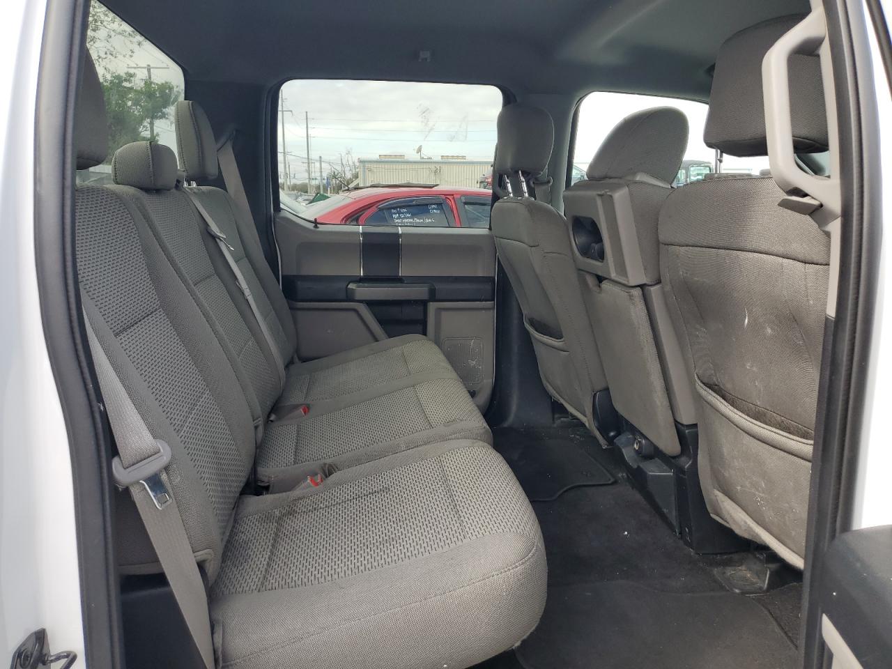 2018 Ford F-150 - Image 10