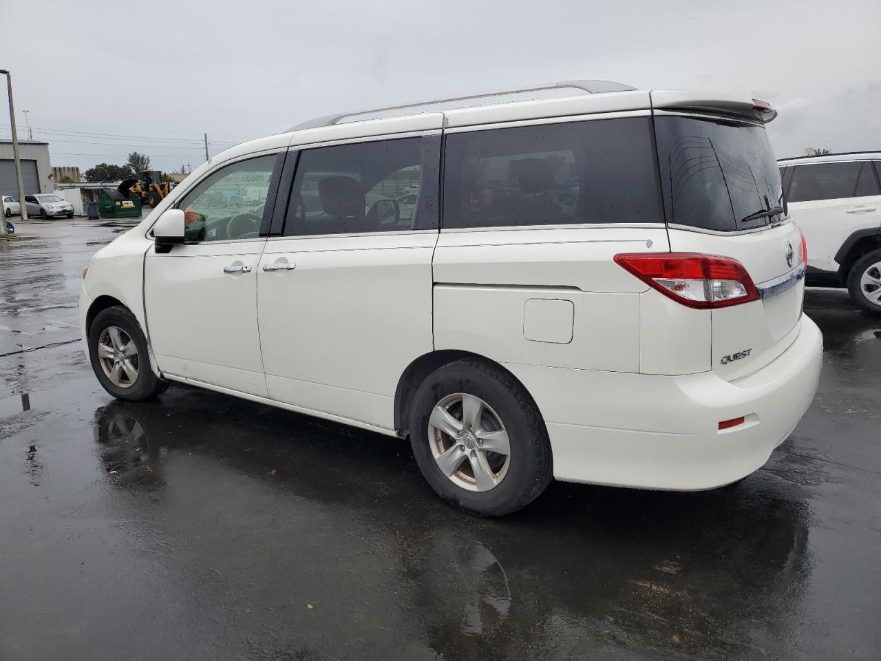 VIN JN8AE2KPXG9153376 2016 NISSAN QUEST no.2