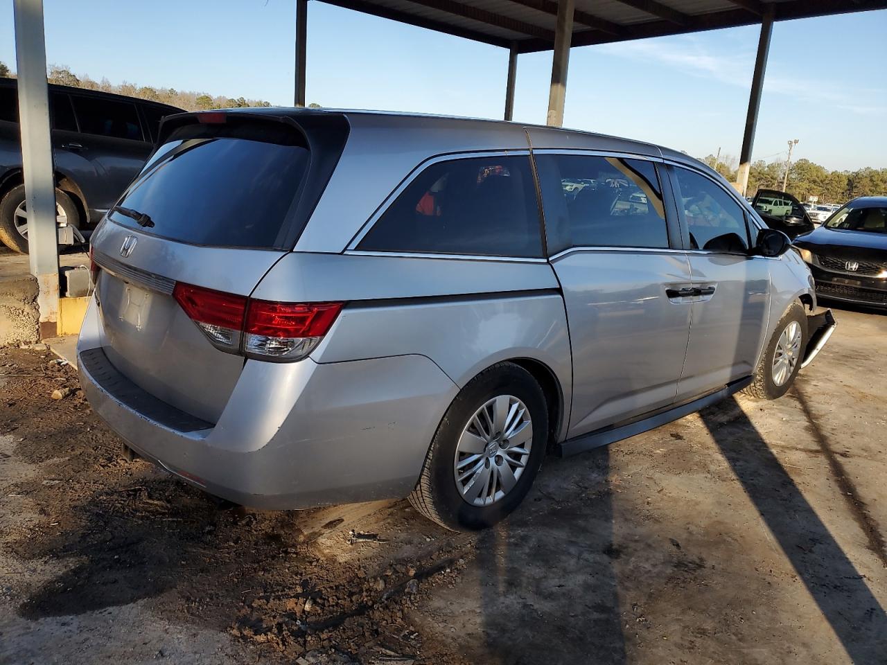 2014 Honda Odyssey - Image 3