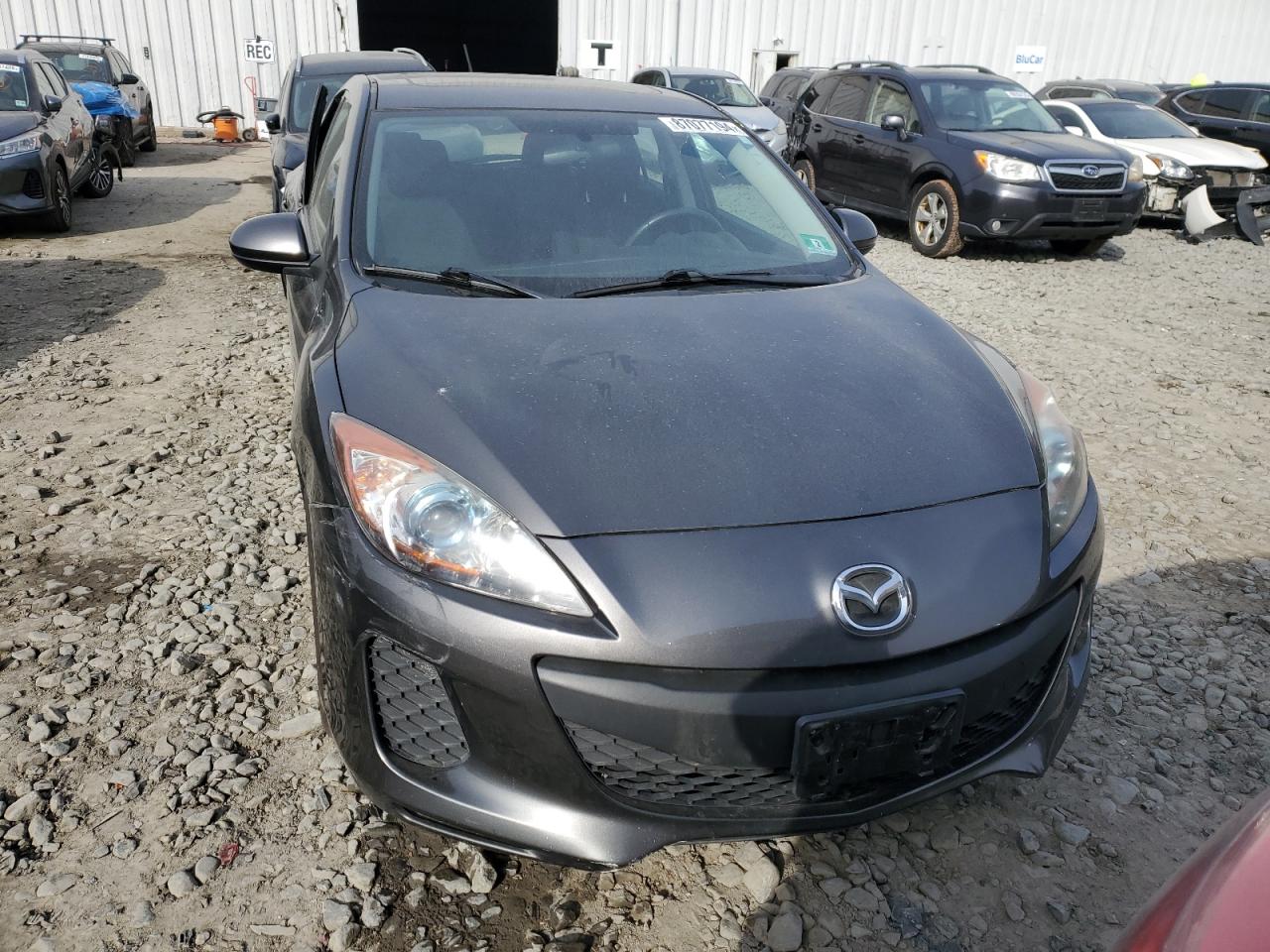 2013 Mazda 3 - Image 5