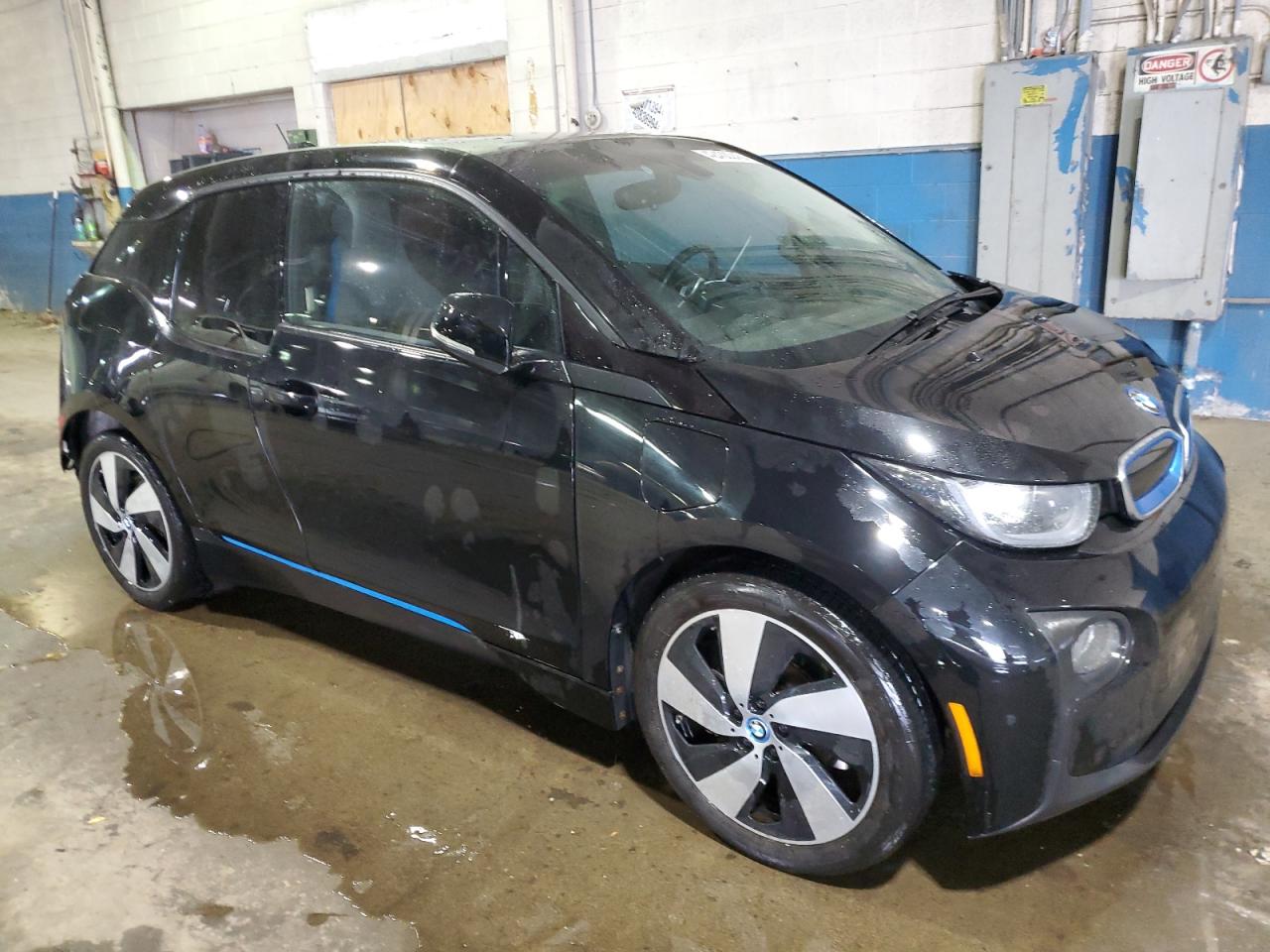 2016 BMW i3 - Image 4