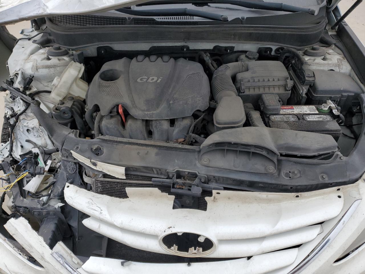 2013 Hyundai Sonata - Image 12