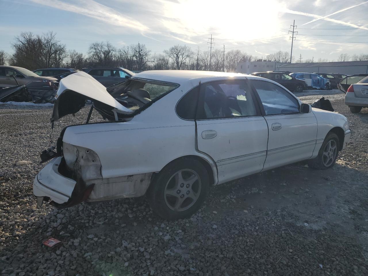 1998 Toyota Avalon - Image 3