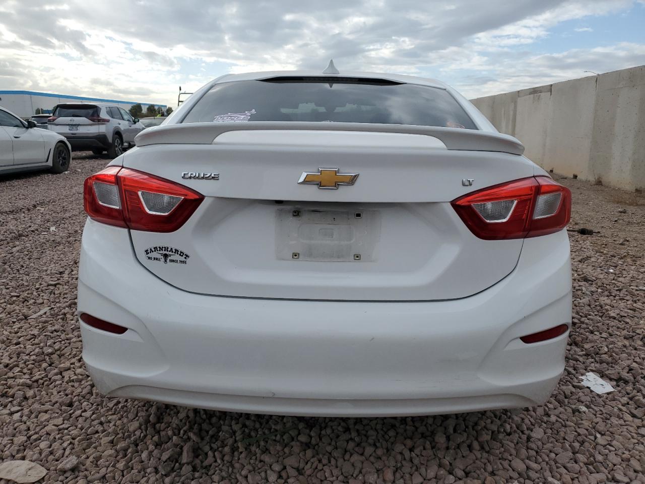2017 Chevrolet Cruze - Image 6