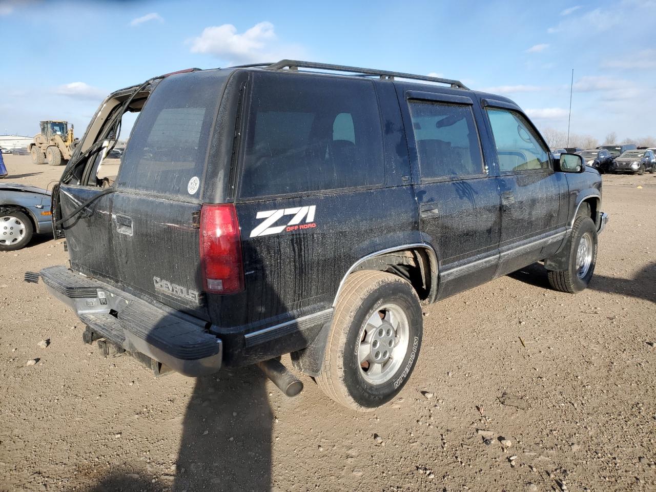 1999 Chevrolet Tahoe - Image 3