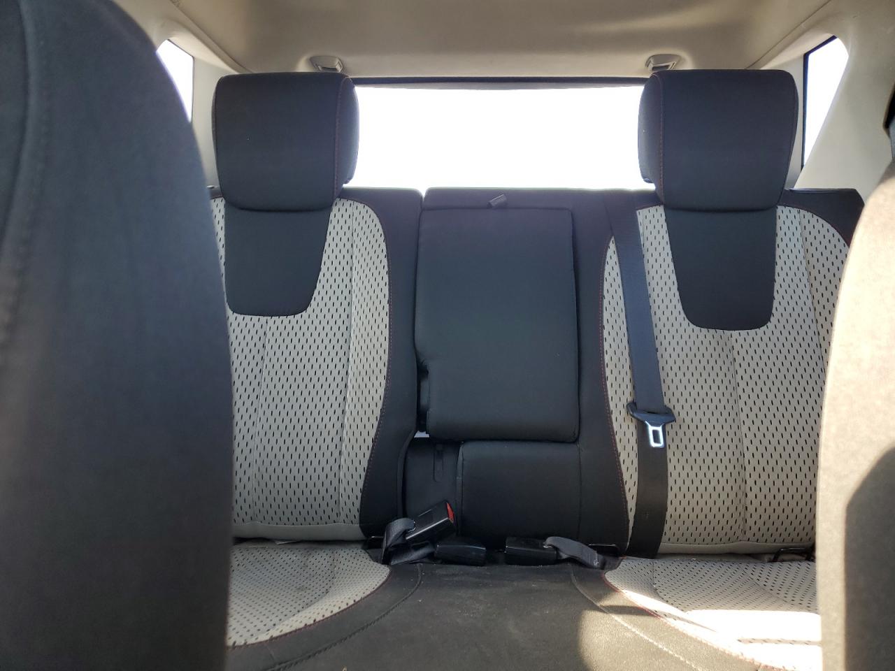2011 Chevrolet Equinox - Image 10