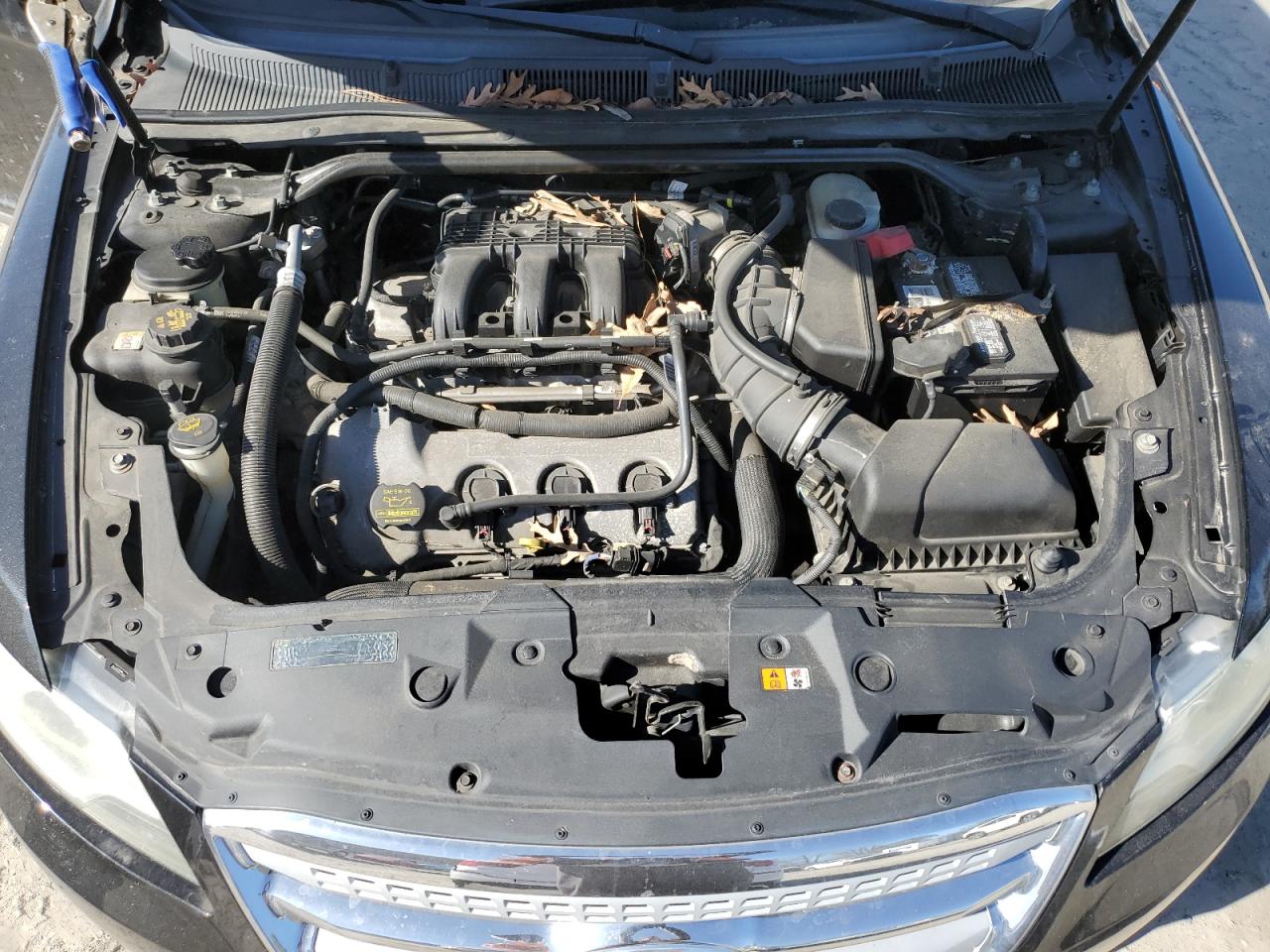 2011 Ford Taurus - Image 11