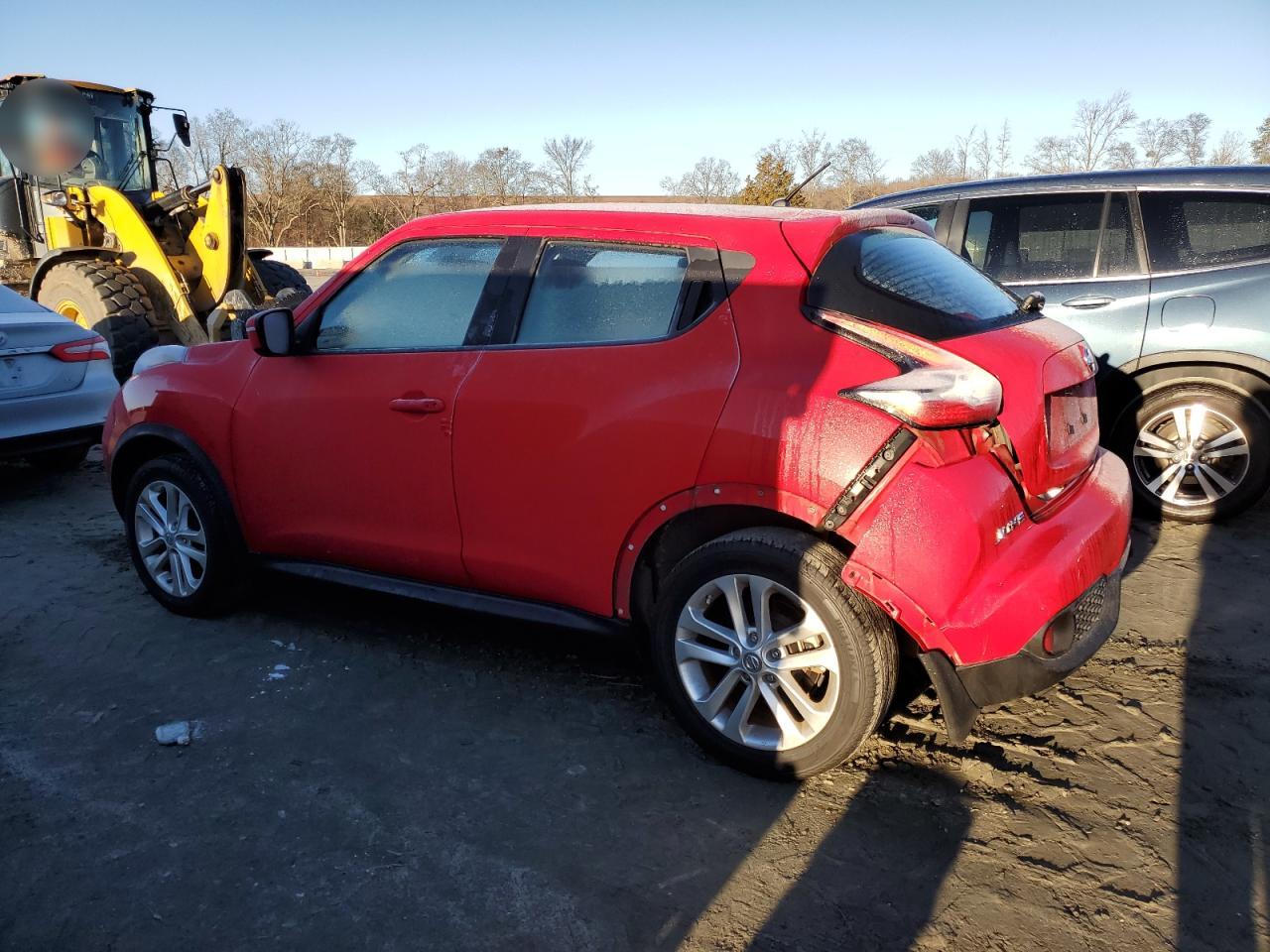 2015 Nissan Juke - Image 2