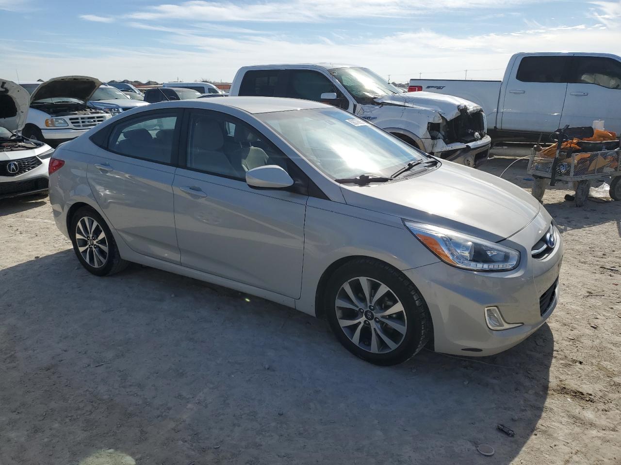 2016 Hyundai Accent - Image 4