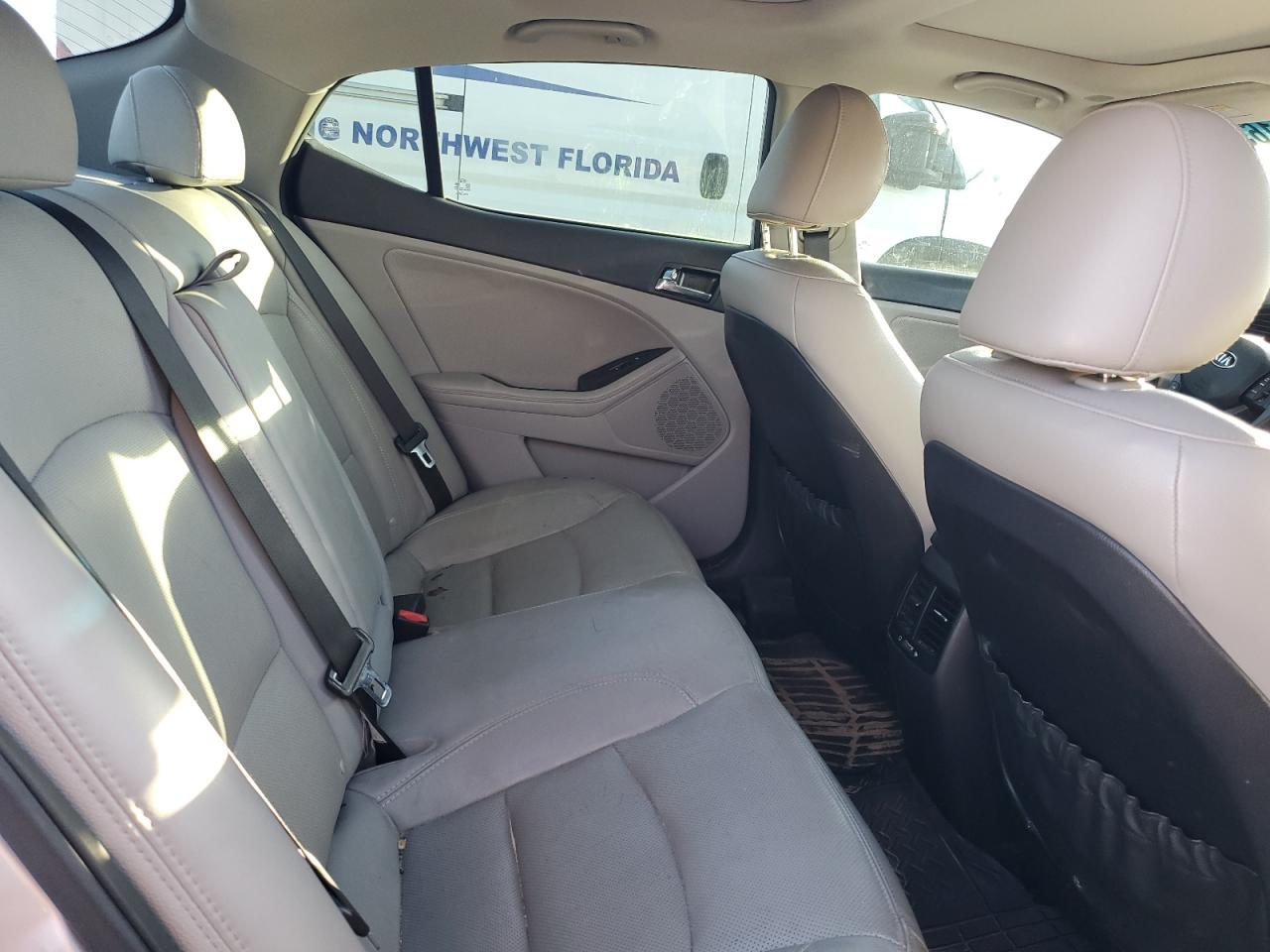 2013 Kia Optima - Image 10