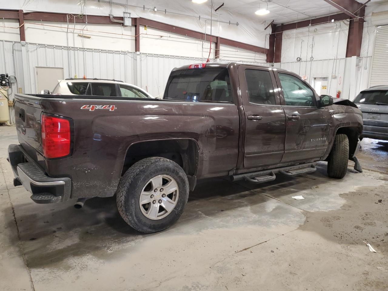 2016 Chevrolet Silverado - Image 3