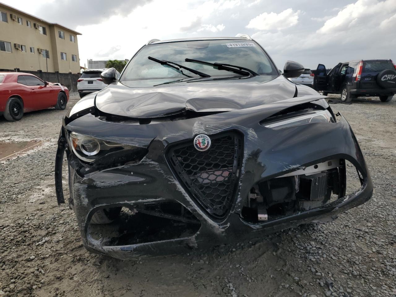 2019 Alfa Romeo Stelvio - Image 5