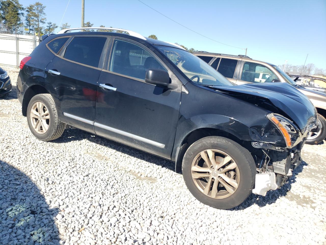 2015 Nissan Rogue - Image 4