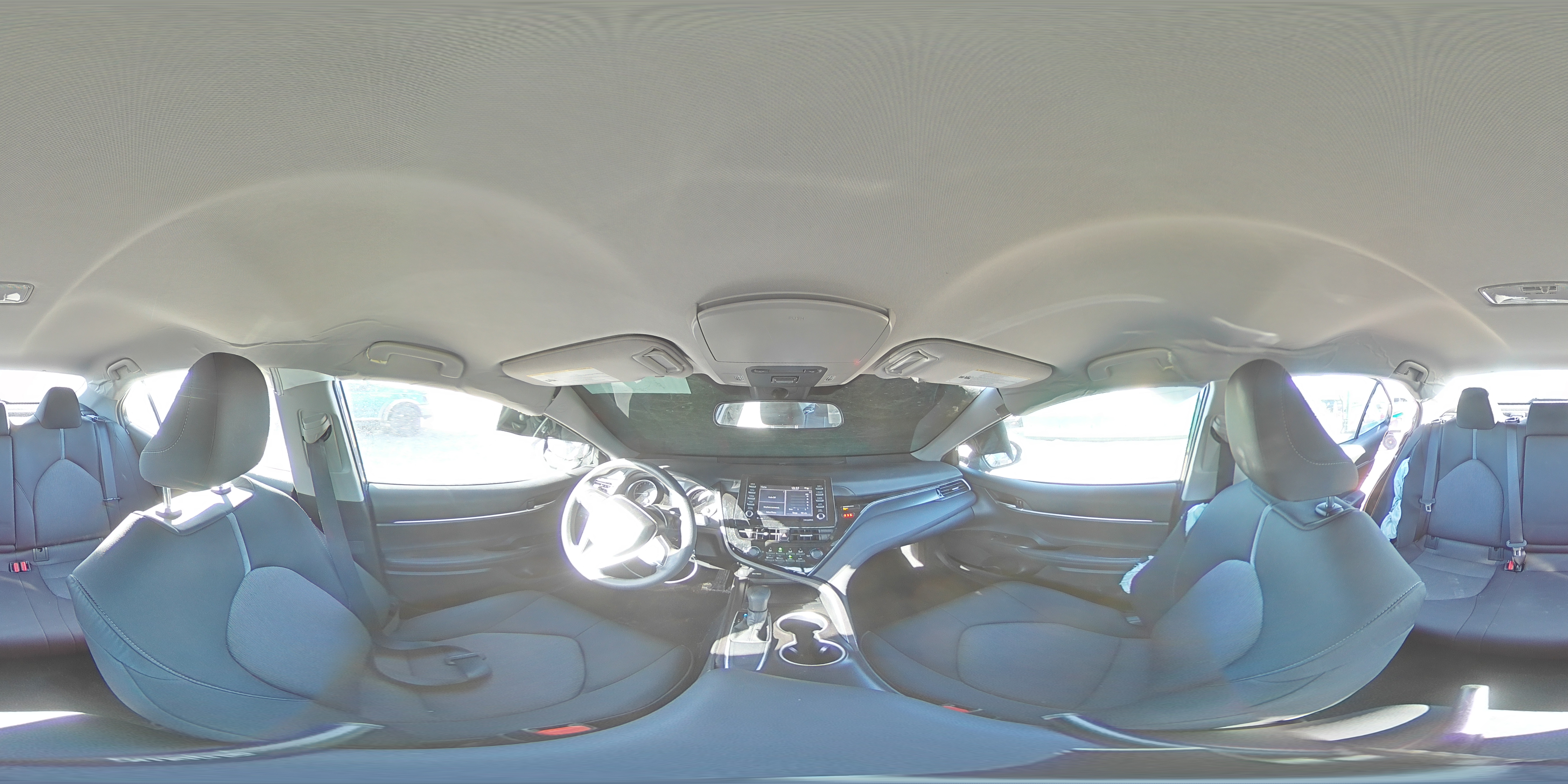 2021 Toyota Camry - Image 13