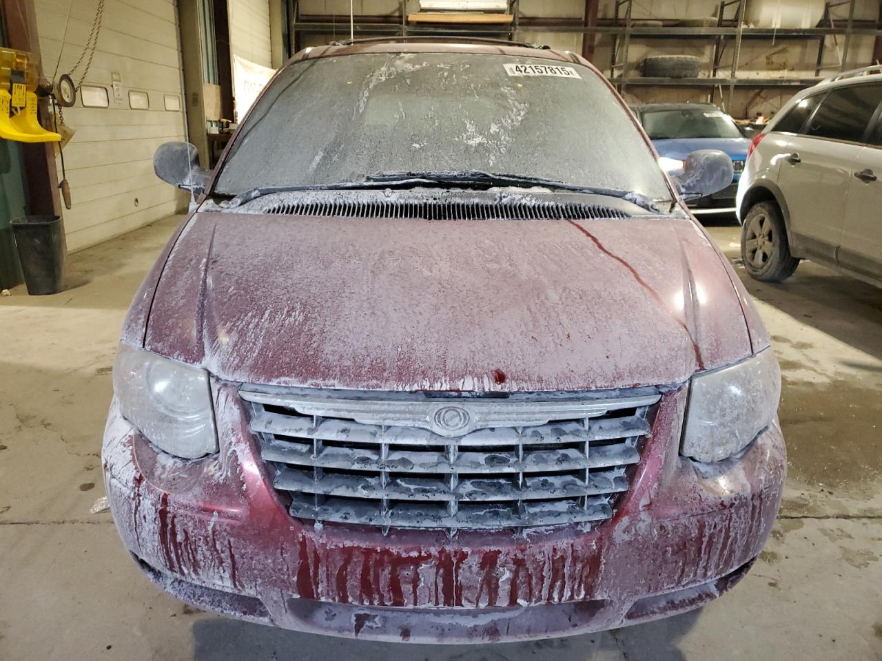 2007 Chrysler Town & Country - Image 5