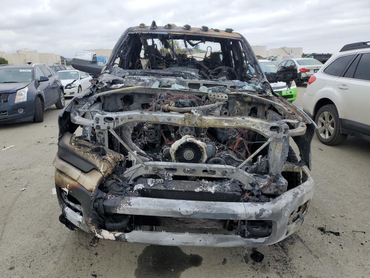 2020 RAM 3500 - Image 5