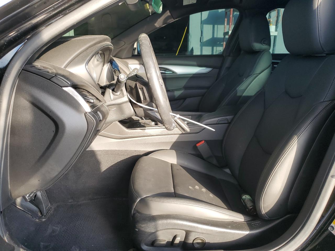 2021 Cadillac CT5 - Image 7