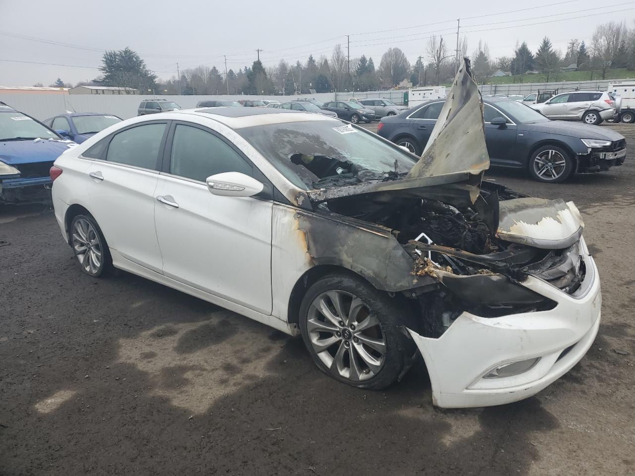 2011 Hyundai Sonata - Image 4