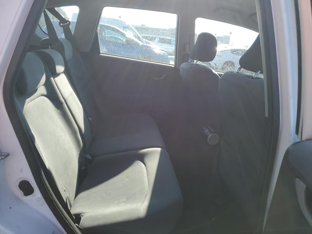 2010 Honda Fit - Image 10