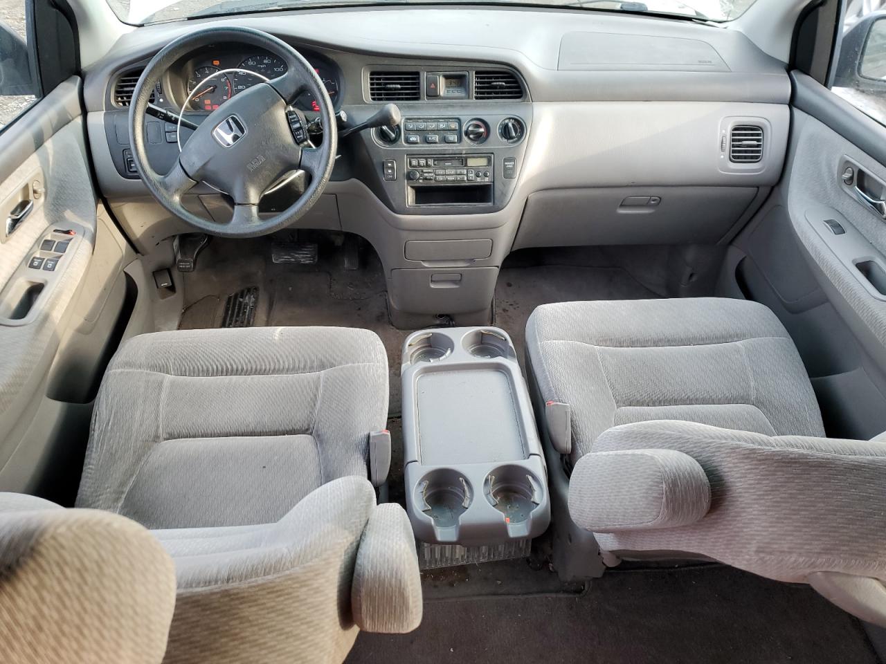 2004 Honda Odyssey - Image 8