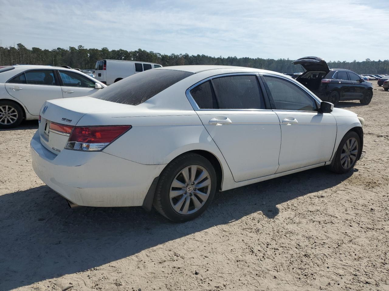 2012 Honda Accord - Image 3