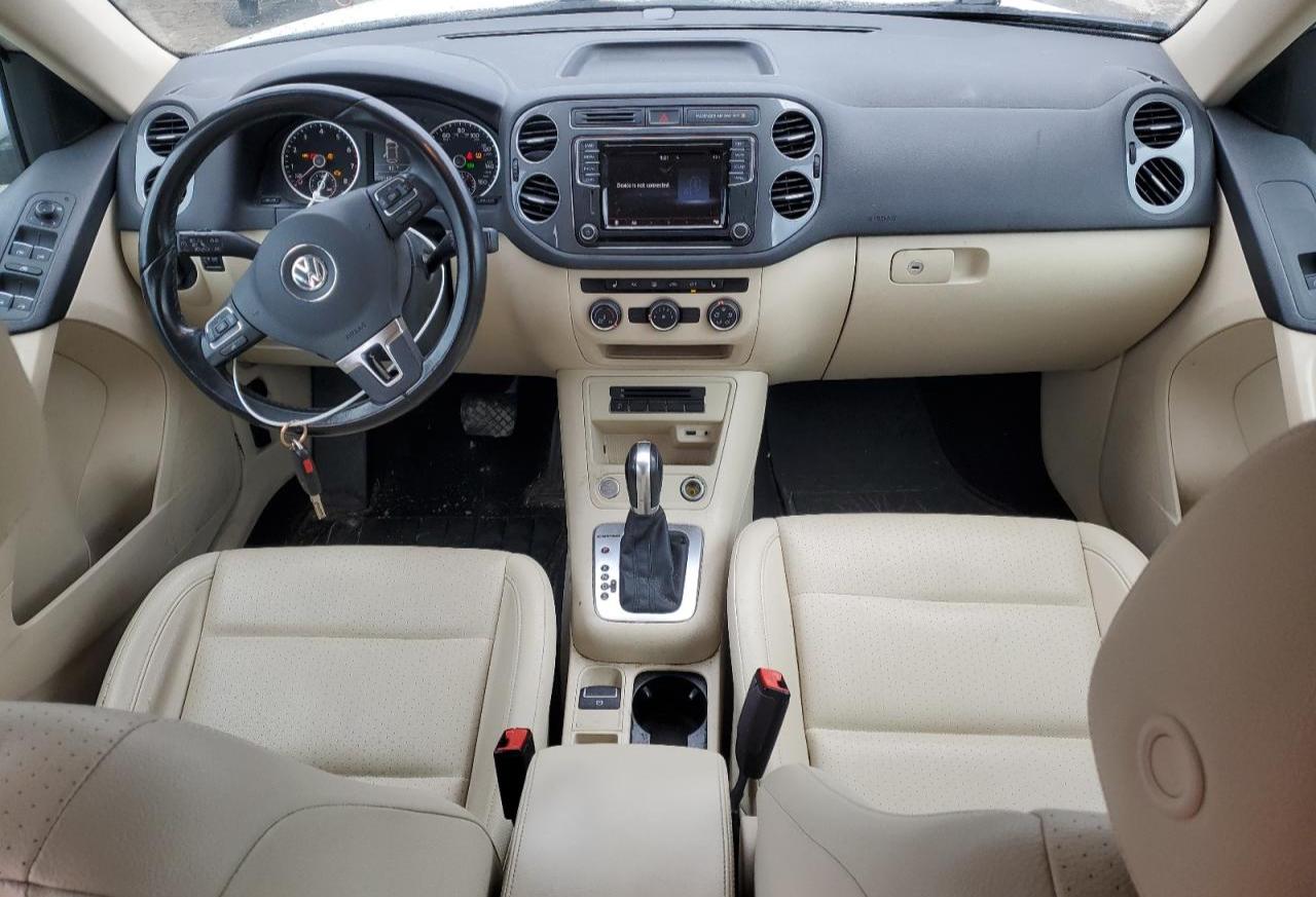 2017 Volkswagen Tiguan - Image 8