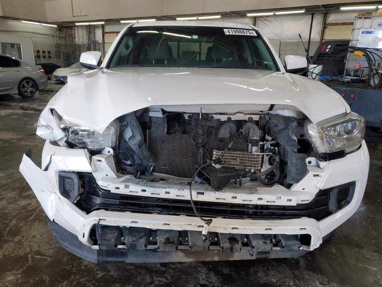 2020 Toyota Tacoma - Image 5