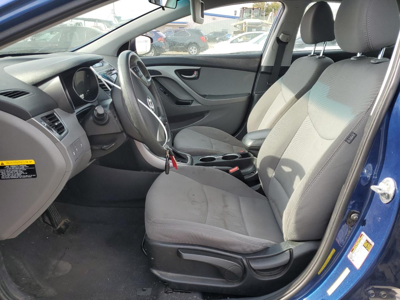 2015 Hyundai Elantra - Image 7