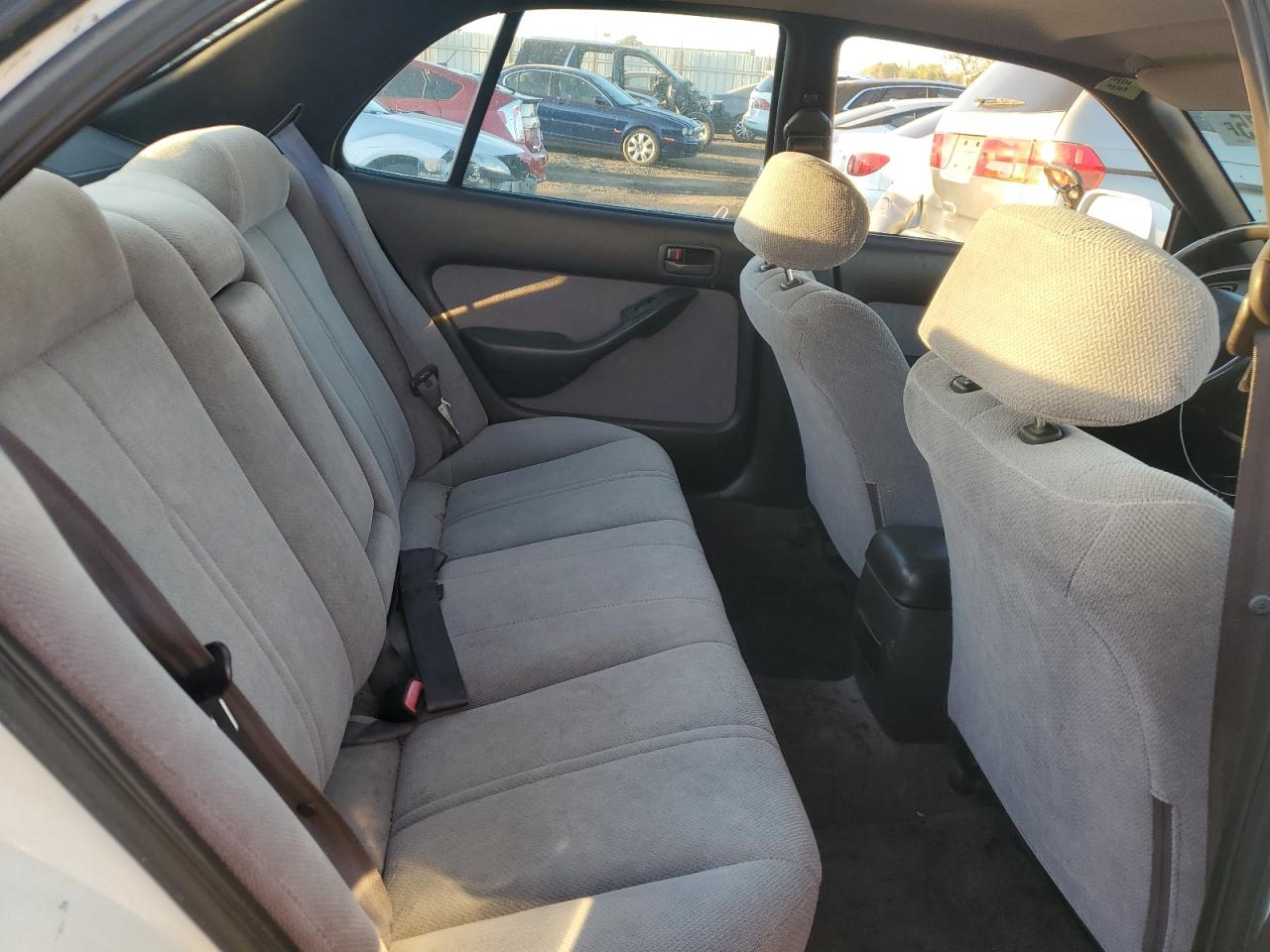 1996 Toyota Camry - Image 10