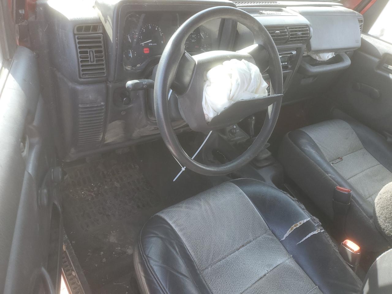 1999 Jeep Wrangler - Image 8