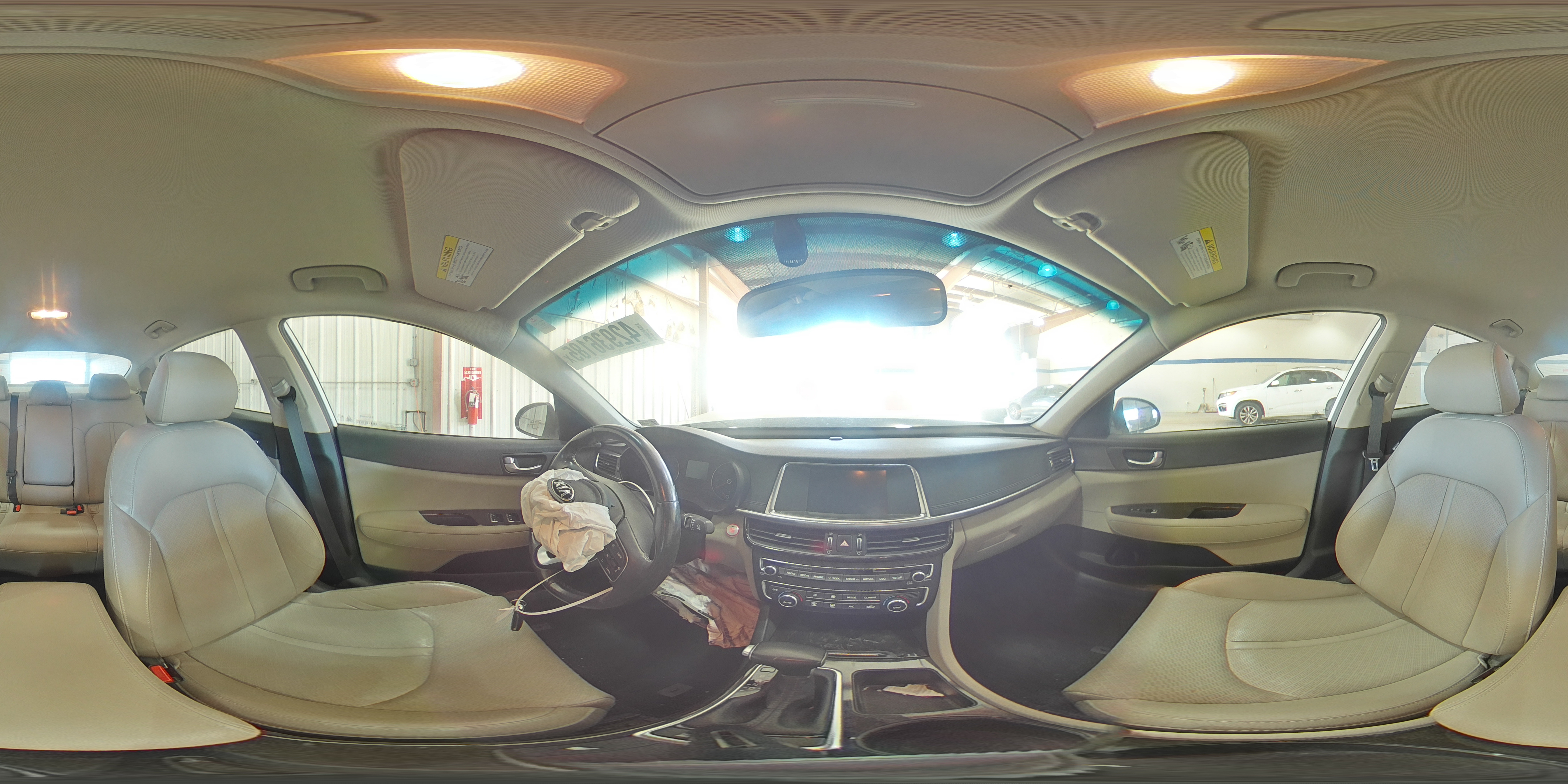 2018 Kia Optima - Image 12