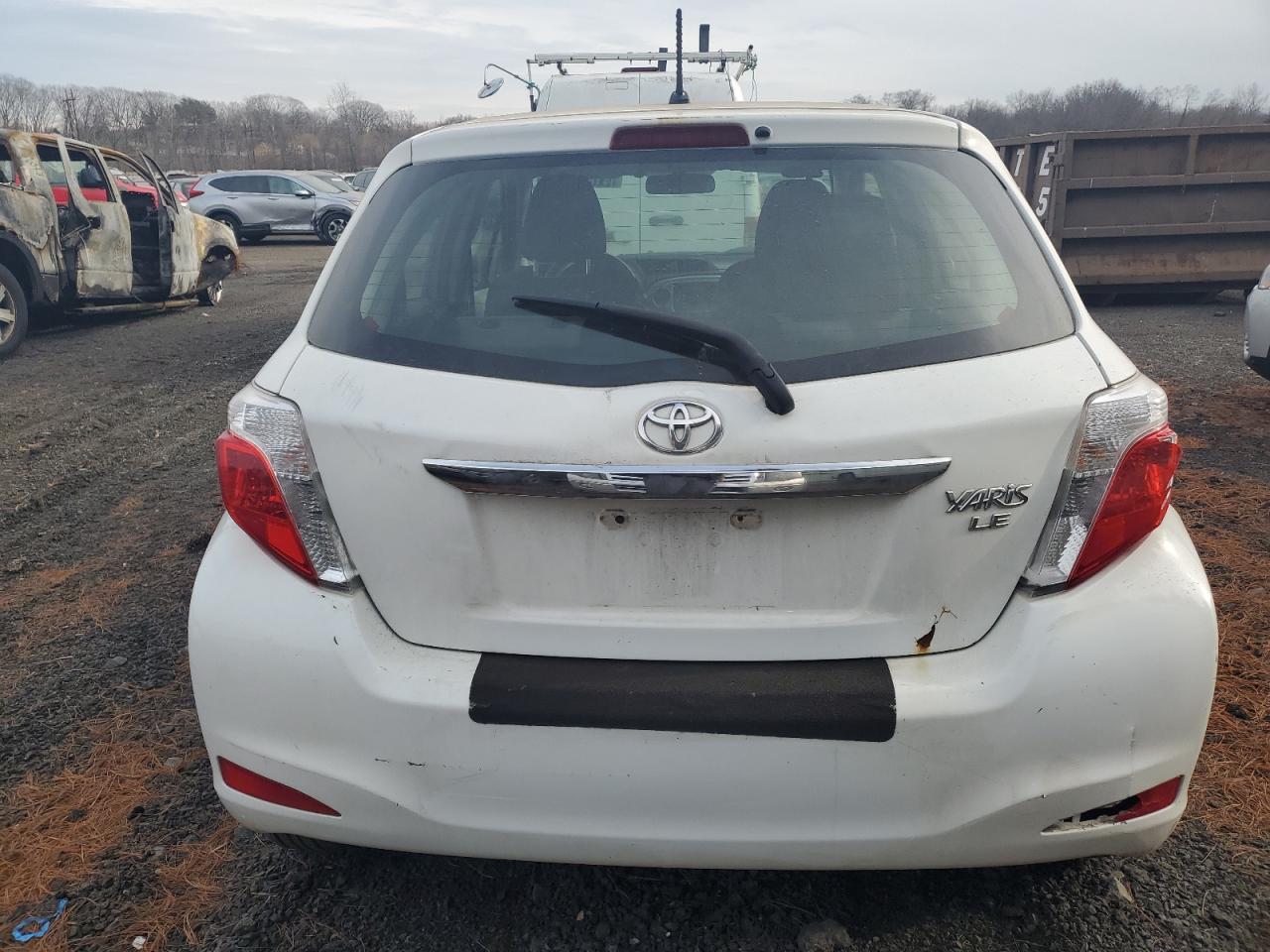 VIN JTDKTUD37ED595134 2014 TOYOTA YARIS no.6