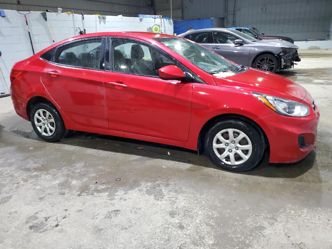 2013 Hyundai Accent - Image 4