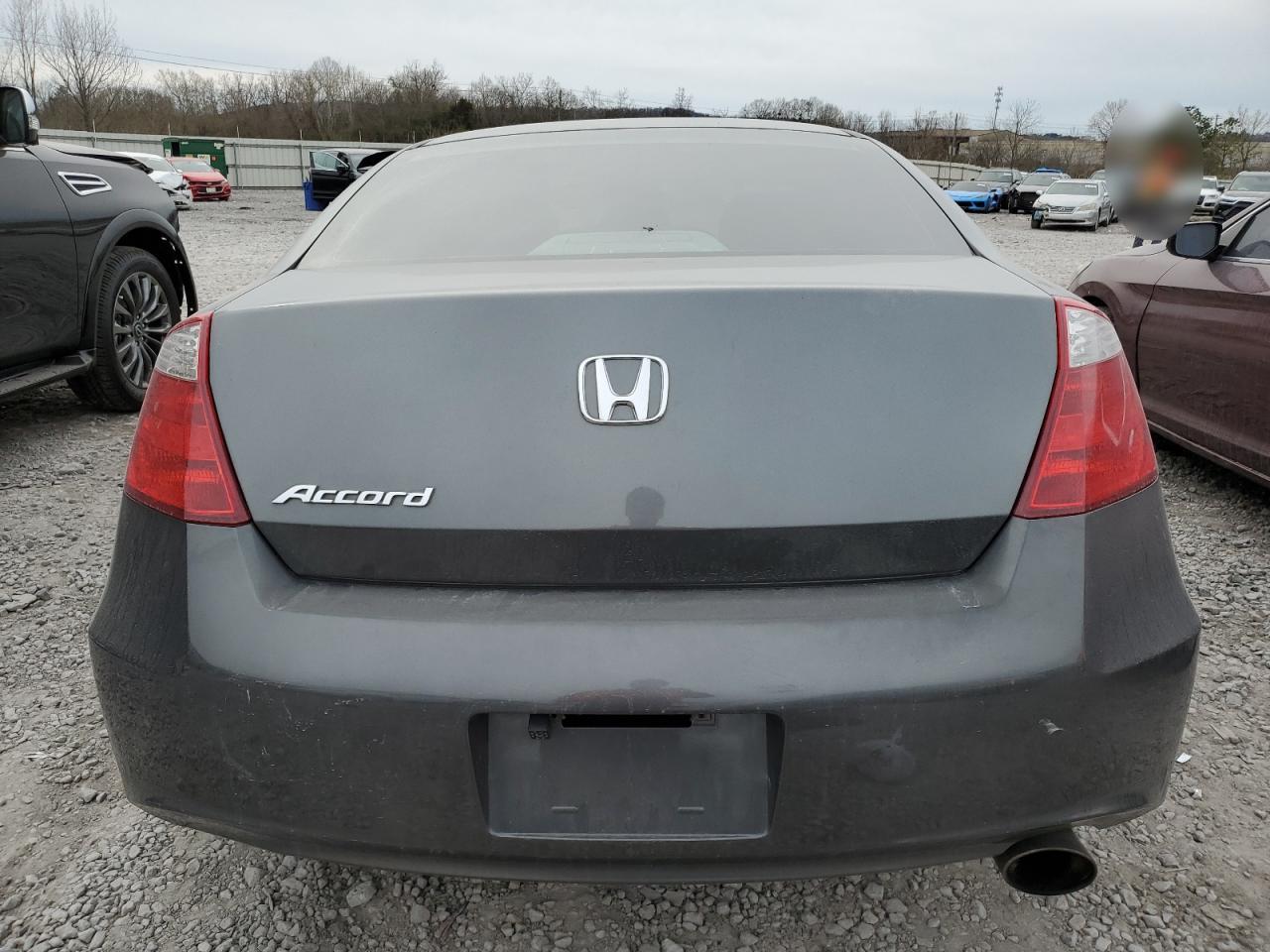 2009 Honda Accord - Image 6